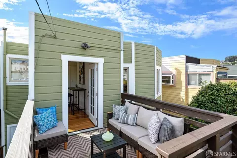 Exterior - 291 Capistrano Ave, San Francisco, CA 94112 photo 4 of 22