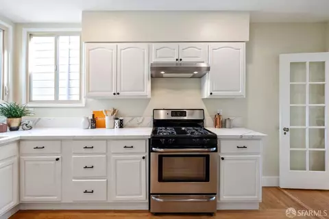 Kitchen - 291 Capistrano Ave, San Francisco, CA 94112 photo 2 of 5
