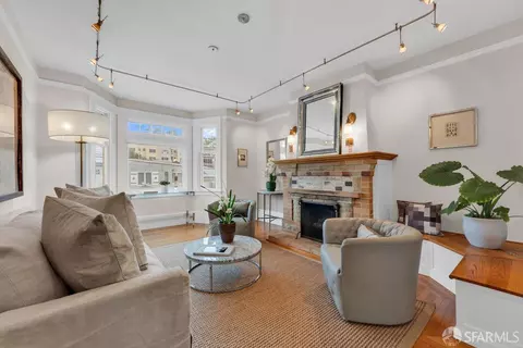 371 Hearst Ave, San Francisco, CA 94112
