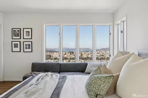 Bedroom - 44 Mountain Spring Ave, San Francisco, CA 94114 photo 2 of 10