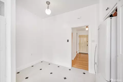 Entry Way - 4047 Cesar Chavez St, San Francisco, CA 94131 photo 1 of 3