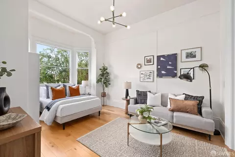 1819 Lyon St #3, San Francisco, CA 94115