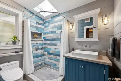 Bath - 114 Shakespeare St, San Francisco, CA 94112 photo 1 of 4
