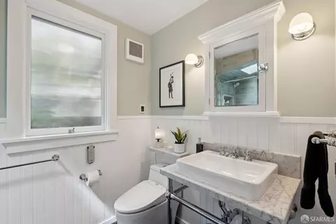 Bath - 114 Shakespeare St, San Francisco, CA 94112 photo 3 of 4