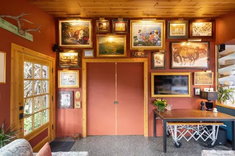 Entry Way - 114 Shakespeare St, San Francisco, CA 94112 photo 1 of 2