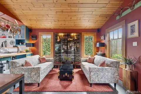 Living - 114 Shakespeare St, San Francisco, CA 94112 photo 2 of 11