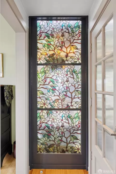 Entry Way - 114 Shakespeare St, San Francisco, CA 94112 photo 2 of 2