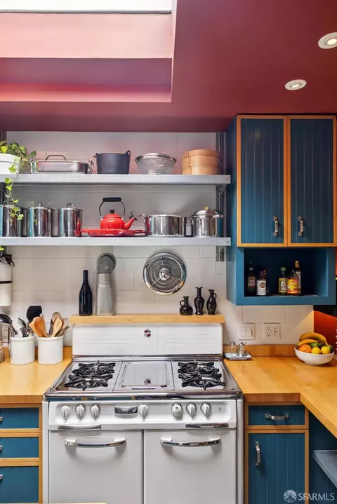 Kitchen - 114 Shakespeare St, San Francisco, CA 94112 photo 8 of 10