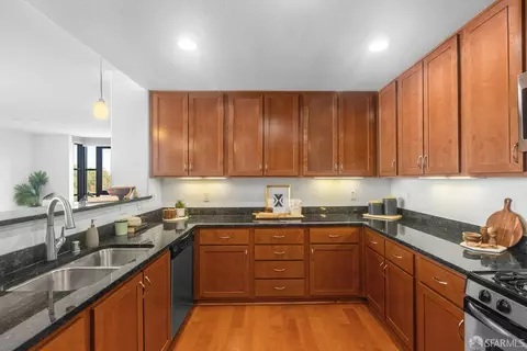 1388 Broadway #309, Millbrae, CA 94030 photo 12