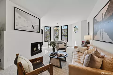 345 Church St #2B, San Francisco, CA 94114
