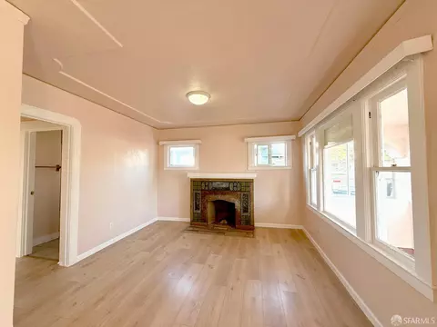 Living - 1233 60th Ave, Oakland, CA 94621 photo 1 of 3
