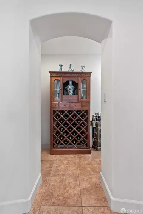 Entry Way - 103 Abalone Cv, Hercules, CA 94547 photo 2 of 12