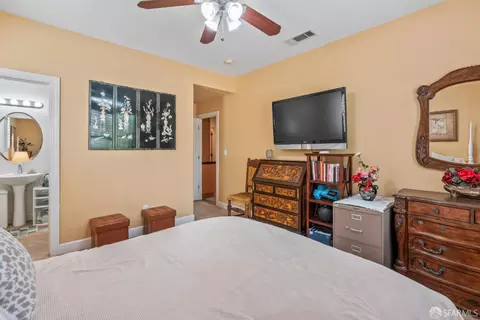 Bedroom - 103 Abalone Cv, Hercules, CA 94547 photo 5 of 8