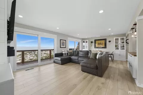 253 Kings Rd, Brisbane, CA 94005