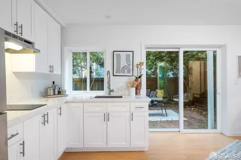 Kitchen - 3879 23rd St, San Francisco, CA 94114 photo 2 of 2