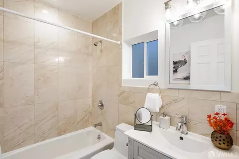 Bath - 3879 23rd St, San Francisco, CA 94114 photo 1 of 4