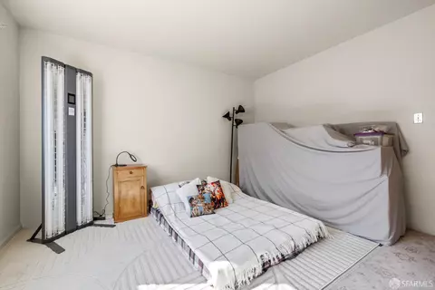 Bedroom - 481 Rollins Rd, Burlingame, CA 94010 photo 4 of 5