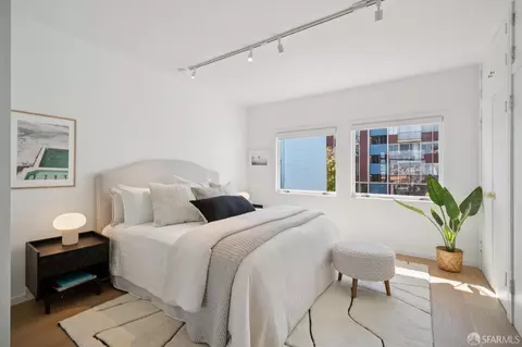 Bedroom - 3838 19th St, San Francisco, CA 94114 photo 3 of 4