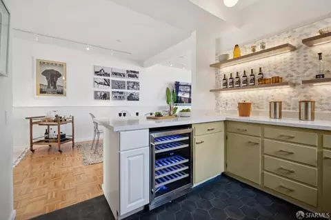 Kitchen - 3838 19th St, San Francisco, CA 94114 photo 3 of 8