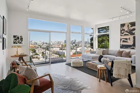 3838 19th St, San Francisco, CA 94114