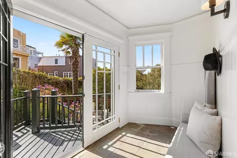 Entry Way - 140 Upper Terrace Ter, San Francisco, CA 94117 photo 4 of 4