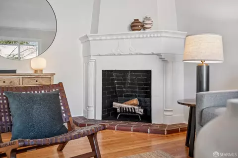 4136 Folsom St, San Francisco, CA 94110 photo 7