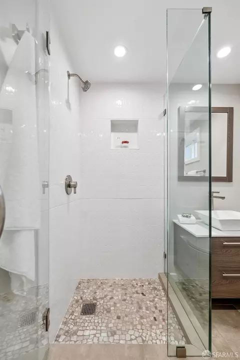 4136 Folsom St, San Francisco, CA 94110 photo 31