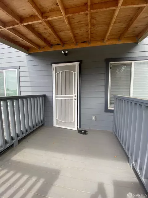 Exterior - 219 Wheeler Ave, San Francisco, CA 94134 photo 4 of 5