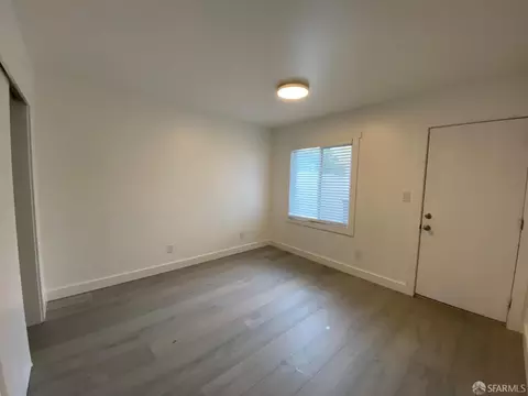 Bedroom - 219 Wheeler Ave, San Francisco, CA 94134 photo 4 of 5
