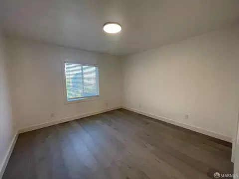 Bedroom - 219 Wheeler Ave, San Francisco, CA 94134 photo 2 of 5
