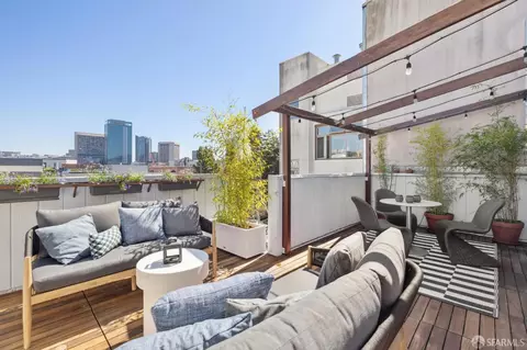 634 Laguna St #C, San Francisco, CA 94102