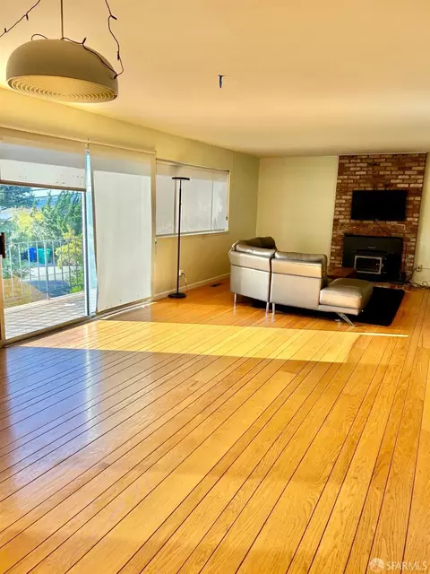 Living - 24946 Bland St, Hayward, CA 94541 photo 3 of 6