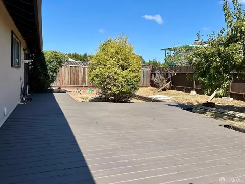 Exterior - 24946 Bland St, Hayward, CA 94541 photo 3 of 8