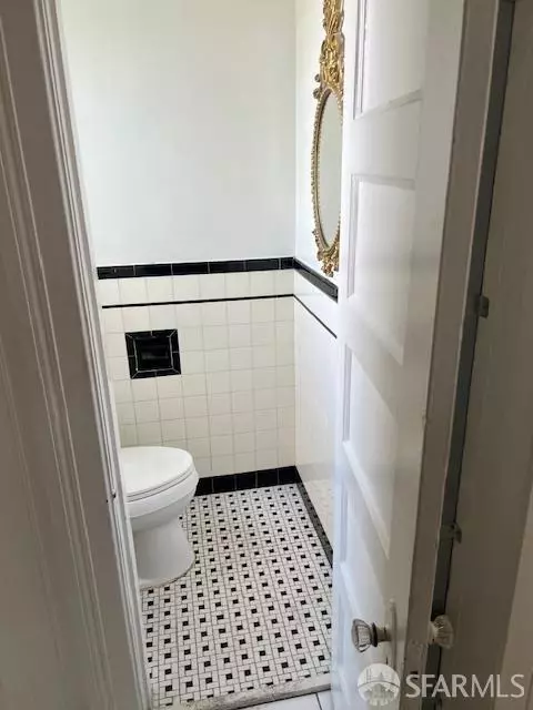 Bath - 30 Cotter St, San Francisco, CA 94112 photo 2 of 3
