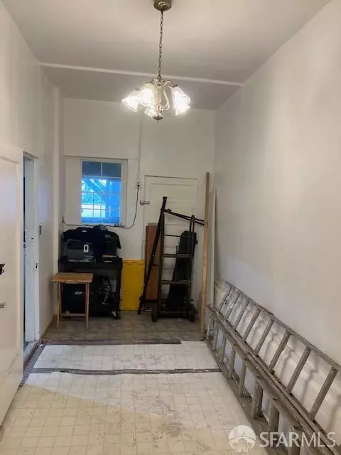 Entry Way - 30 Cotter St, San Francisco, CA 94112 photo 6 of 6
