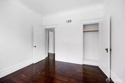 Bedroom - 2401 23rd St, San Francisco, CA 94110 photo 10 of 13