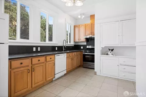 Kitchen - 2401 23rd St, San Francisco, CA 94110 photo 5 of 6