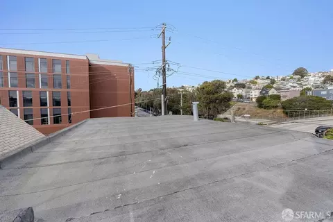 Exterior - 2401 23rd St, San Francisco, CA 94110 photo 2 of 6