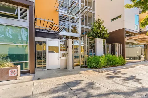 200 2nd St #401, Oakland, CA 94607 photo 1