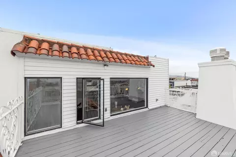 Exterior - 2262 29th Ave, San Francisco, CA 94116 photo 3 of 11