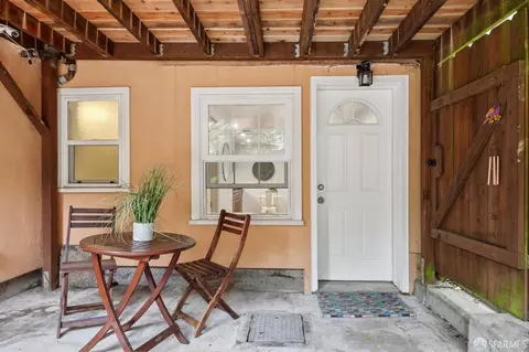 Exterior - 327 Ulloa St, San Francisco, CA 94127 photo 4 of 11