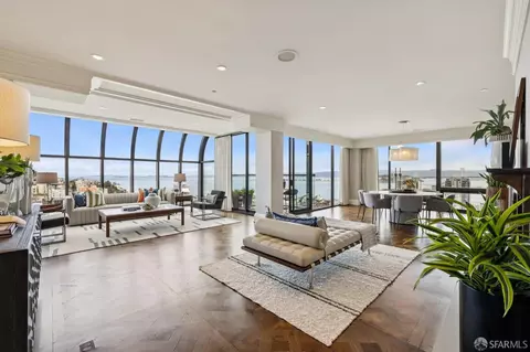 611 Washington St #2402, San Francisco, CA 94111