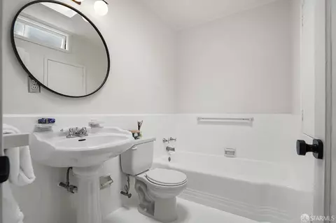 2082 29th Ave, San Francisco, CA 94116 photo 22