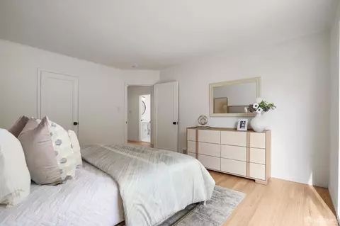 2082 29th Ave, San Francisco, CA 94116 photo 21