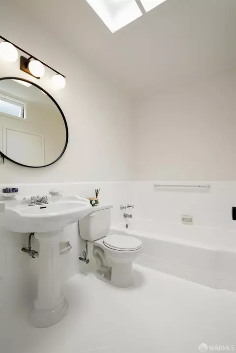 2082 29th Ave, San Francisco, CA 94116 photo 25