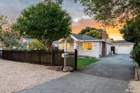 635 14th Ave, Menlo Park, CA 94025