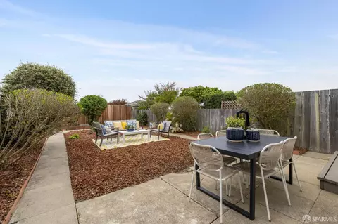 Exterior - 1459 34th Ave, San Francisco, CA 94122 photo 2 of 4