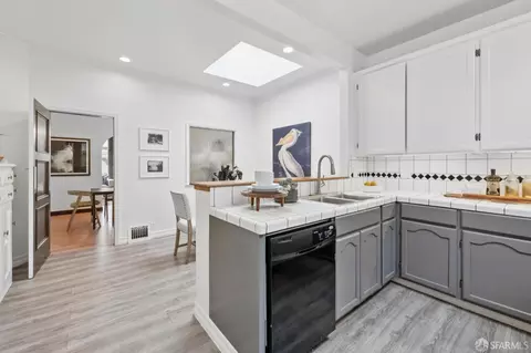 Kitchen - 1459 34th Ave, San Francisco, CA 94122 photo 1 of 1