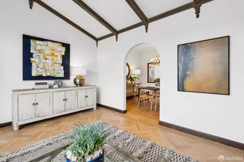 Entry Way - 1459 34th Ave, San Francisco, CA 94122 photo 2 of 2