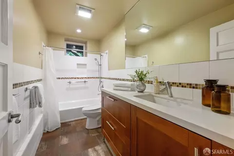 Bath - 4969 17th St, San Francisco, CA 94117 photo 3 of 3